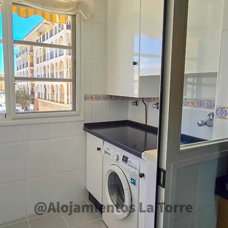 Chumi House Family - Alojamientos La Torre Torre Del Mar Exterior photo
